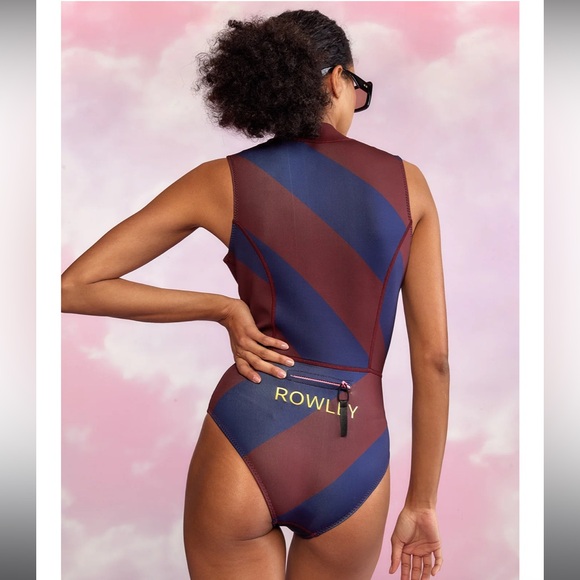 Cynthia Rowley Sleeveless Striped Byron Wetsuit Navy Burgundy New Women Sz 1X - Picture 2 of 10